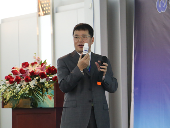 1427341918640435PN2r.png blob.png